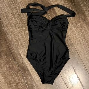 🌹la Vie en Rose black halter tie swimsuit